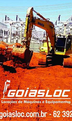 Locação de escavadeira com rompedor hidraulico Locação de escavadeira com rompedor hidraulico