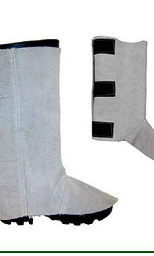 Perneira de couro com velcro Perneira de couro com velcro